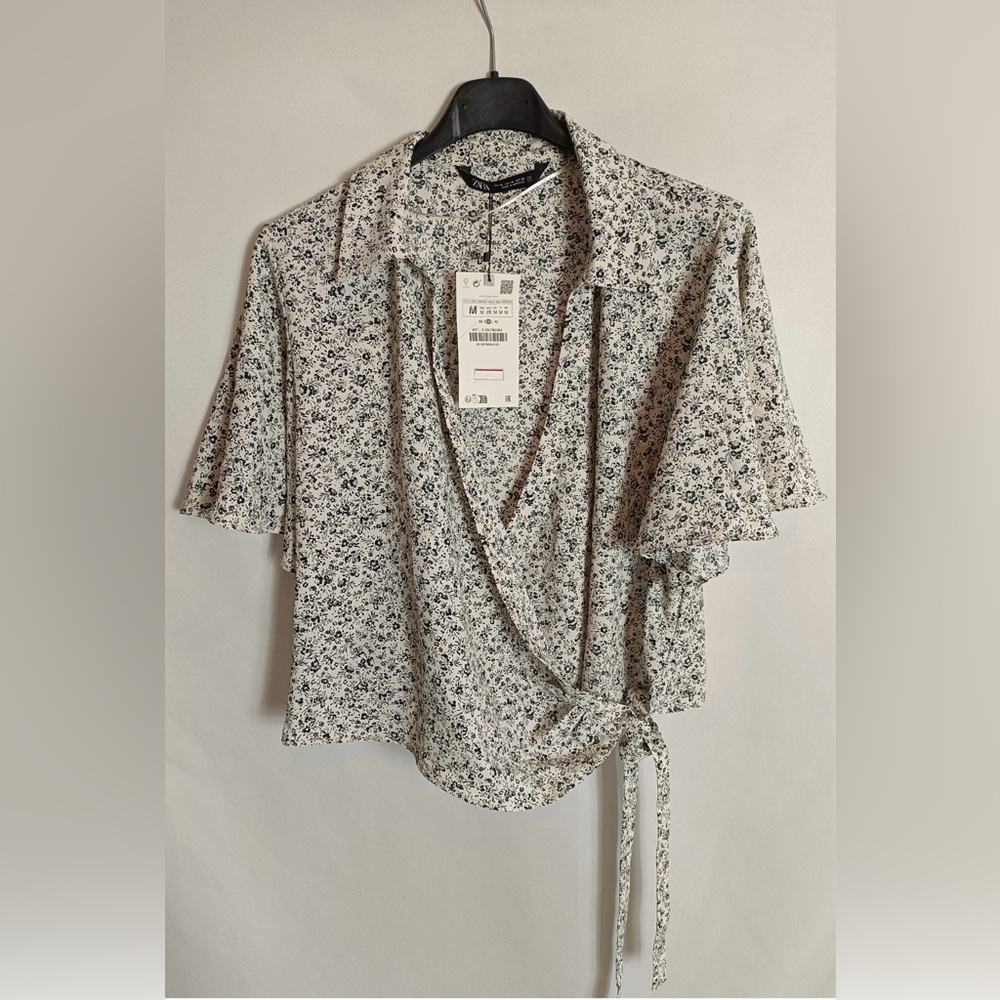 NWT Zara floral printed top size M